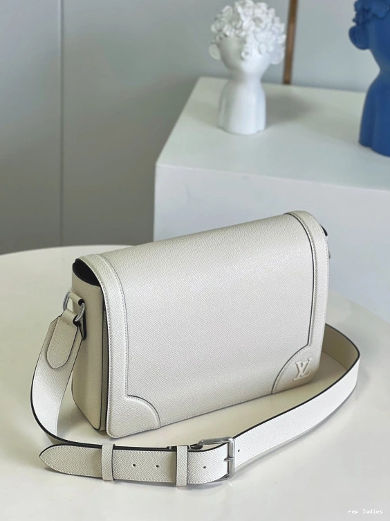 Cheap MESSENGER LOUIS FLAP NEW VUITTON 0801